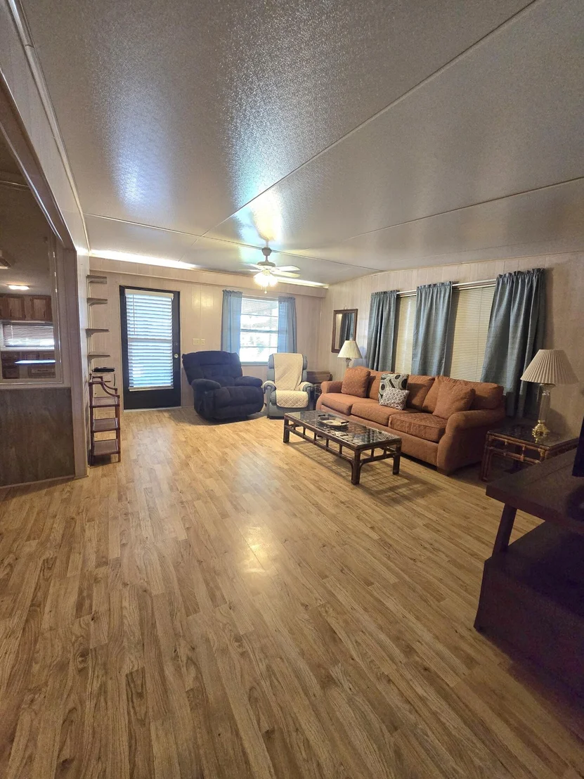 Photo of 5320 SE 64 Terrace