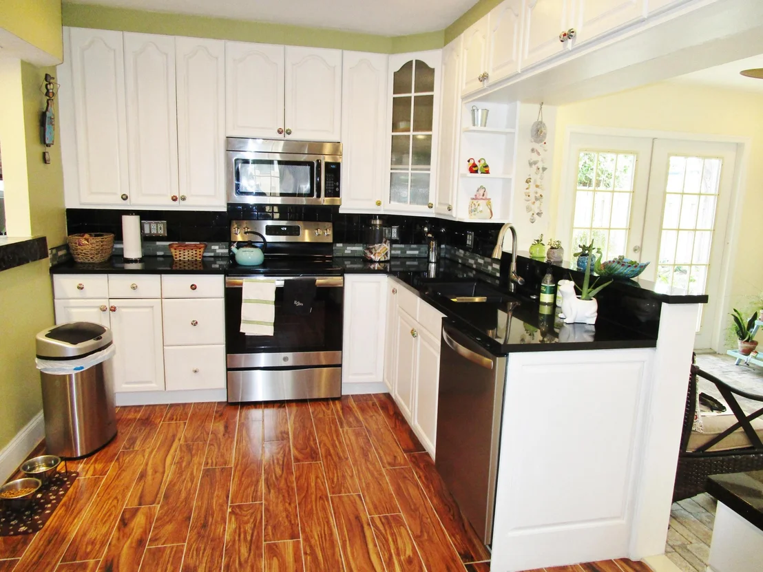 Photo of 1005 NW 68th Terrace