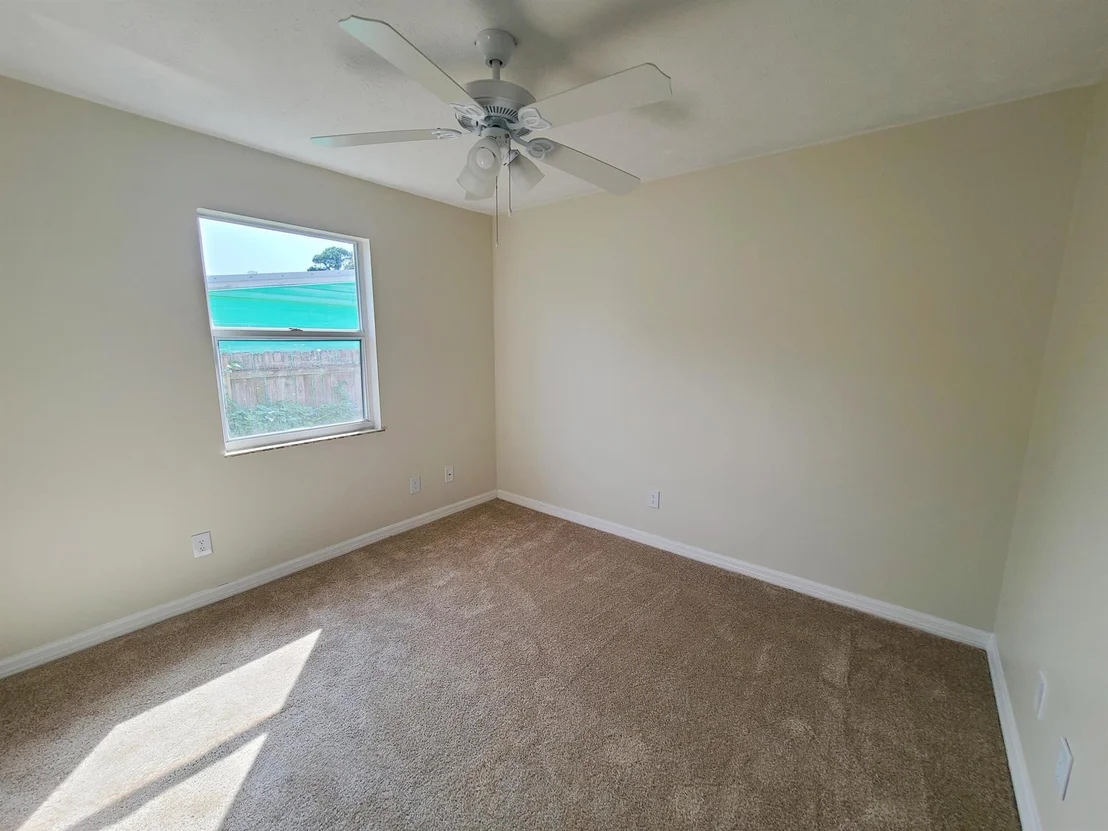 Photo of 3127 SE Orchid Street