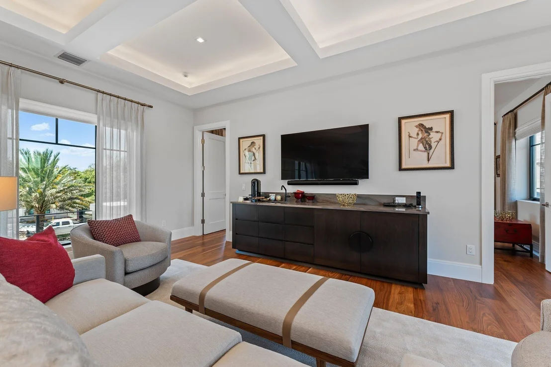 Photo of 112 Quayside Drive