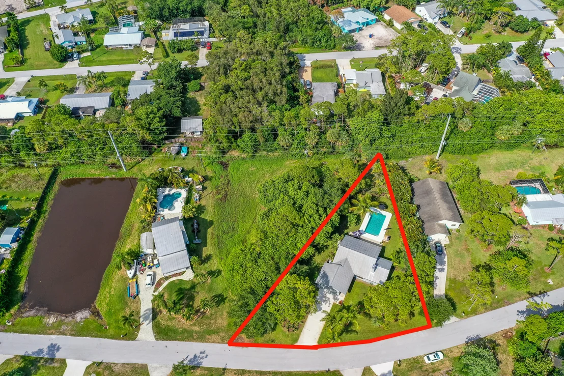 Photo of 6361 SE Phillips Bend Avenue