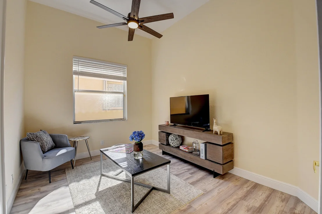 Photo of 7116 Demedici Circle