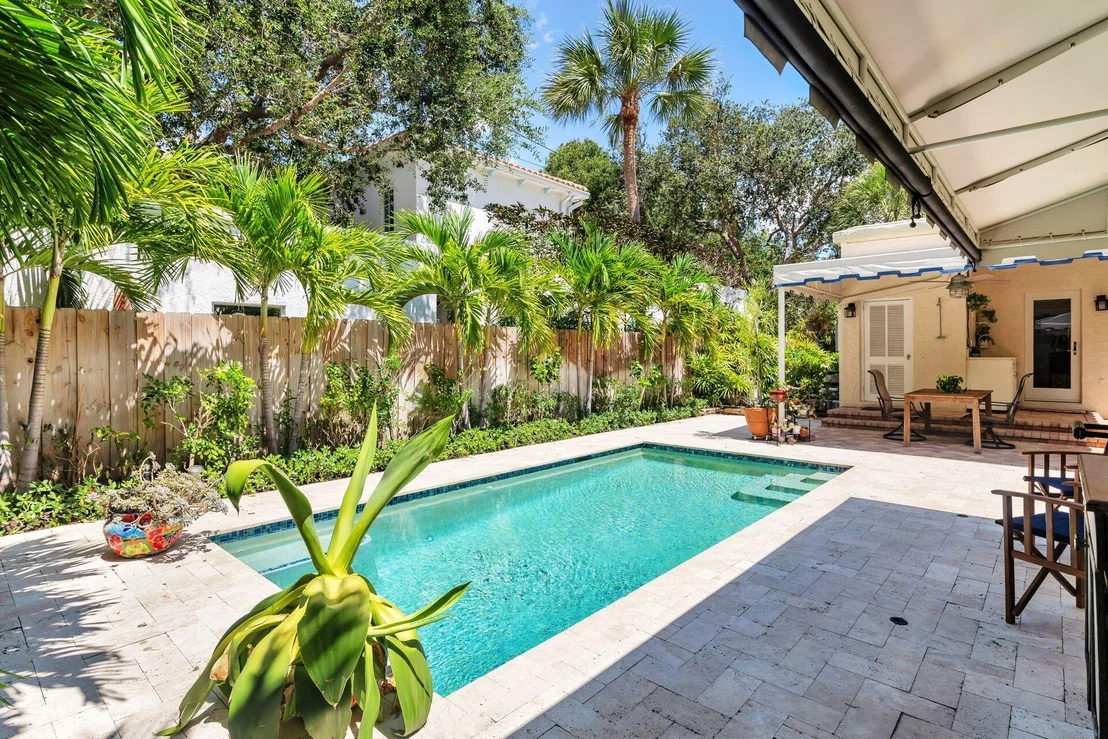 Photo of 812 Upland Road