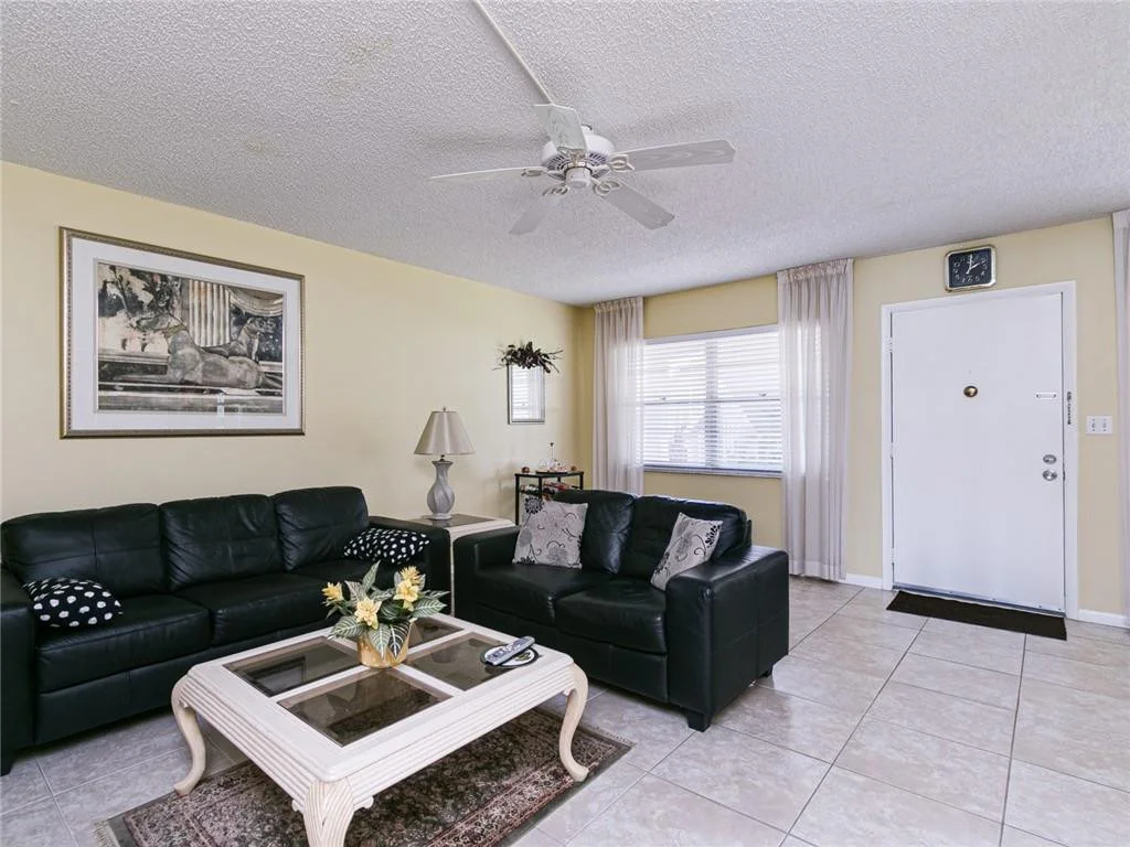 Photo of Unit B1 at 1903 Bermuda Circle