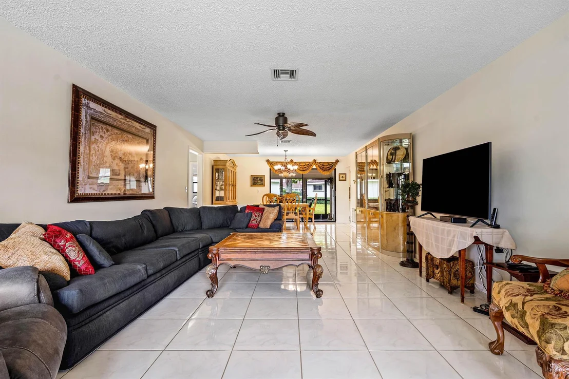 Photo of Unit A at 4350 Pear Tree Circle