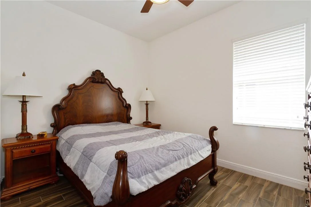 Photo of 10380 Peninsula Place