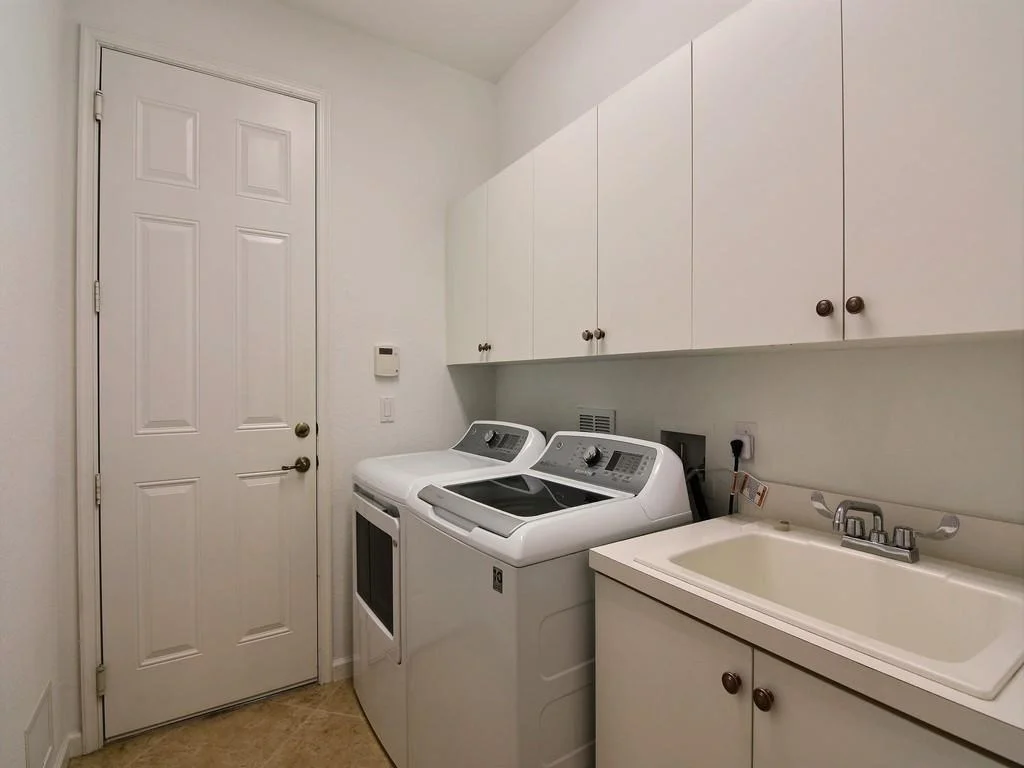 Photo of 6240 Coverty Place
