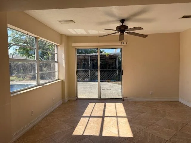 Photo of 3298 Parade Place