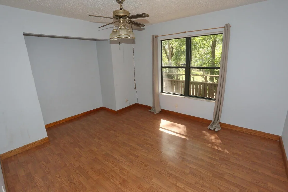 Photo of 15622 116th Terrace N