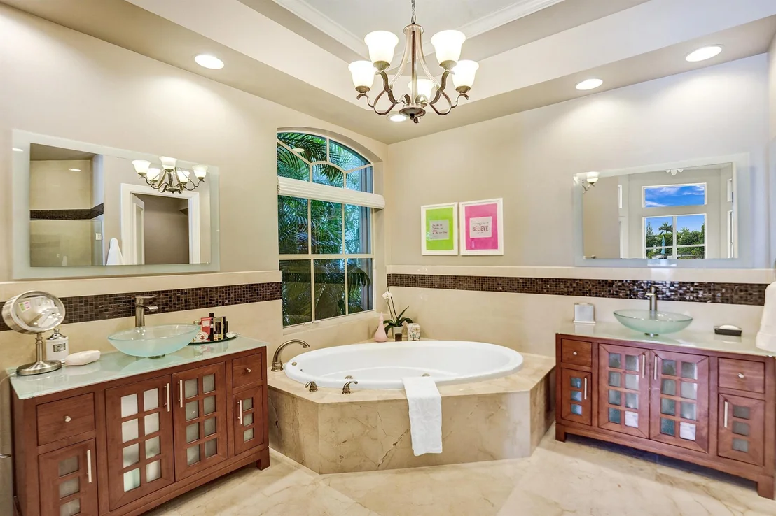 Photo of 5005 NW 24th Circle