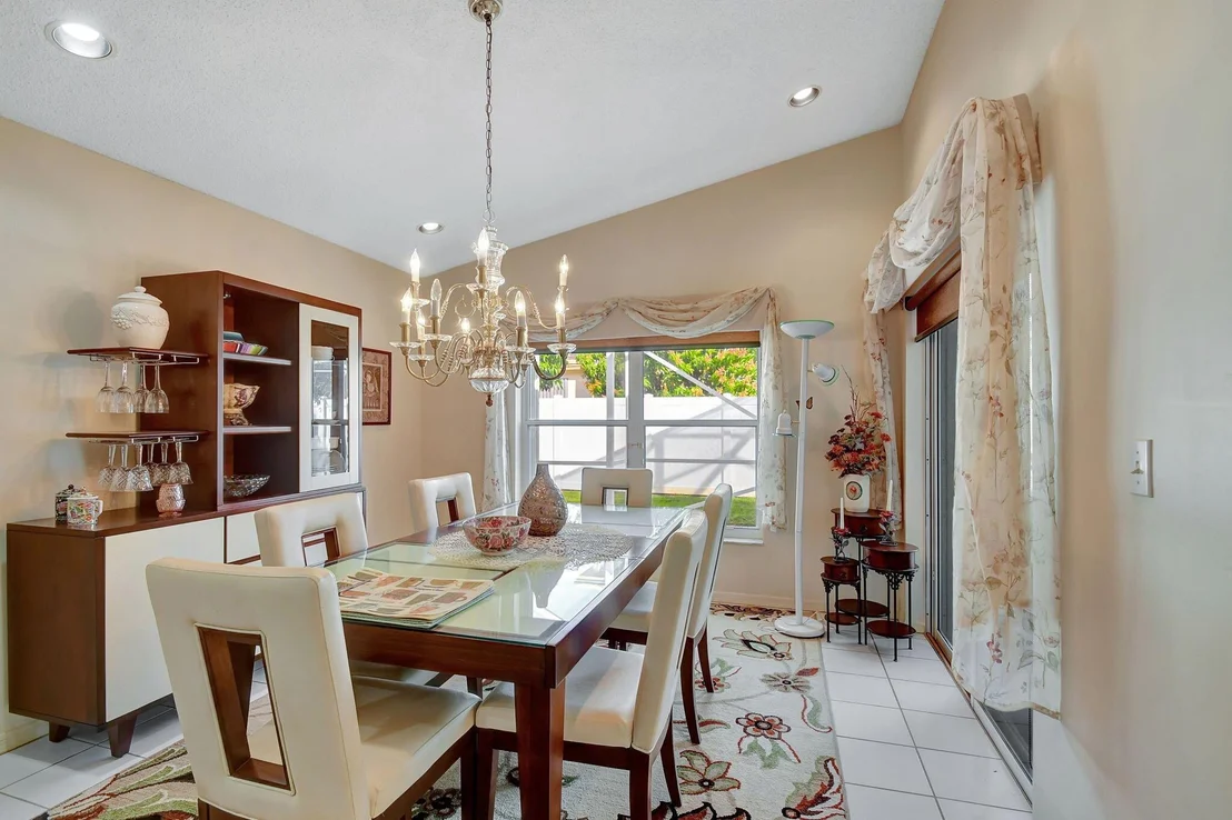 Photo of 7872 Manor Forest Lane