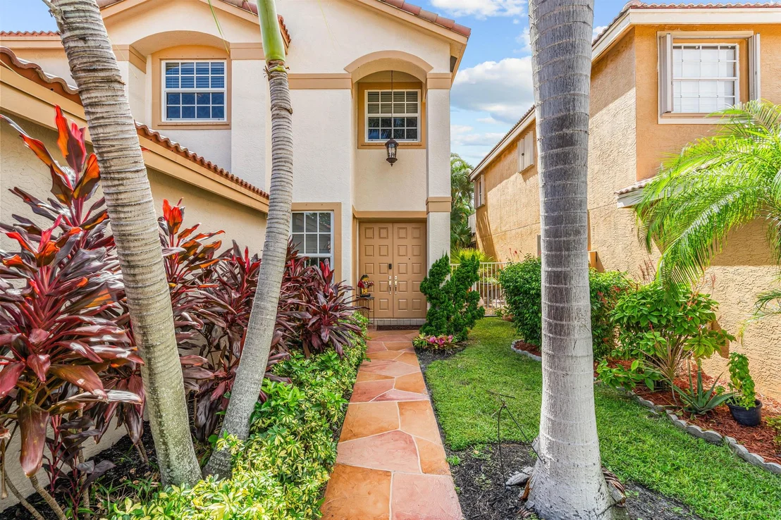 Photo of 7205 Chesapeake Circle