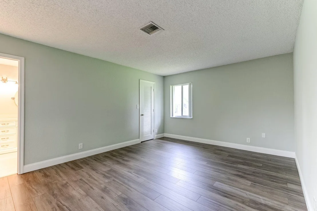 Photo of 3946 NW 69th Terrace