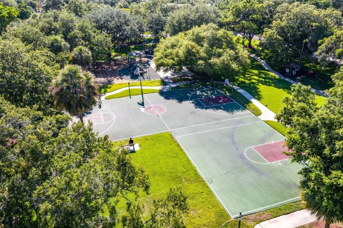 Photo of 1801 Isabel Oeste Road