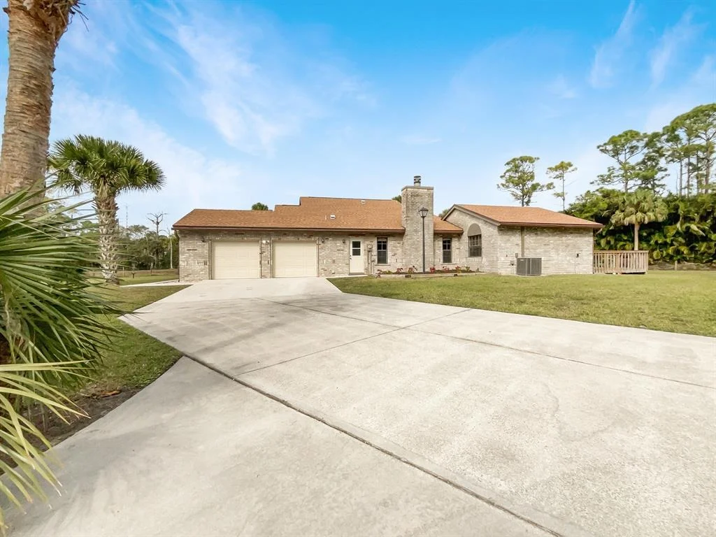 Photo of 16915 63rd Road N