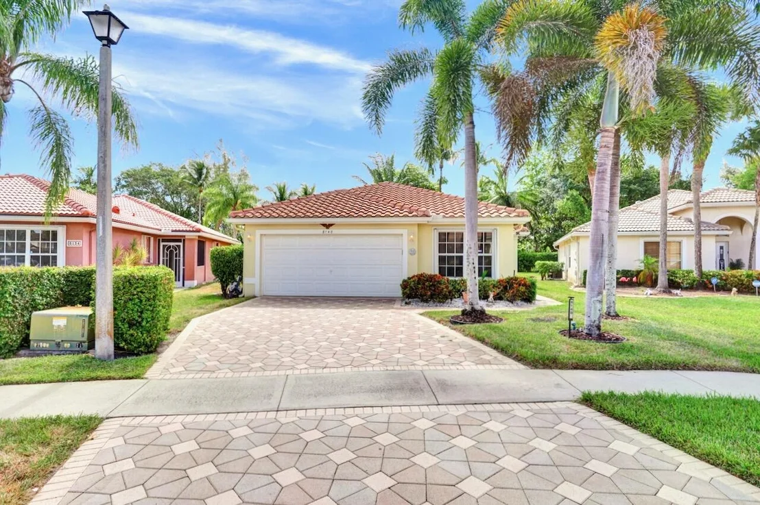 Photo of 8140 Palm Gate Drive