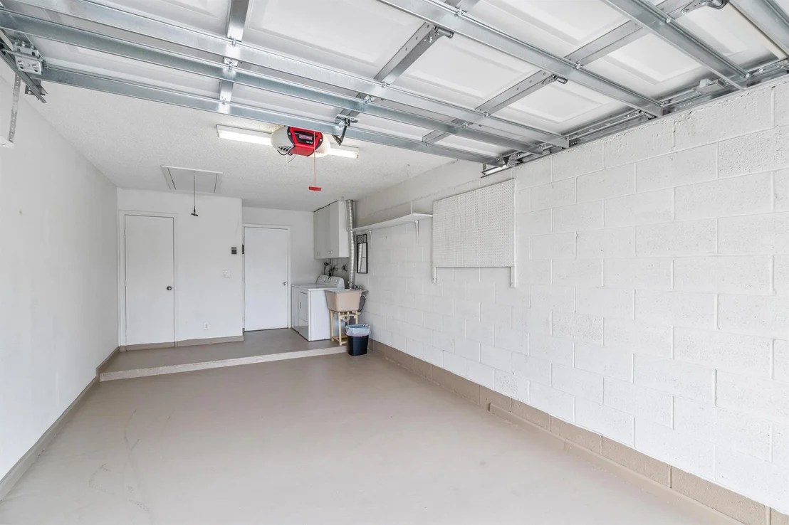 Photo of Unit A at 4635 Apple Tree Circle