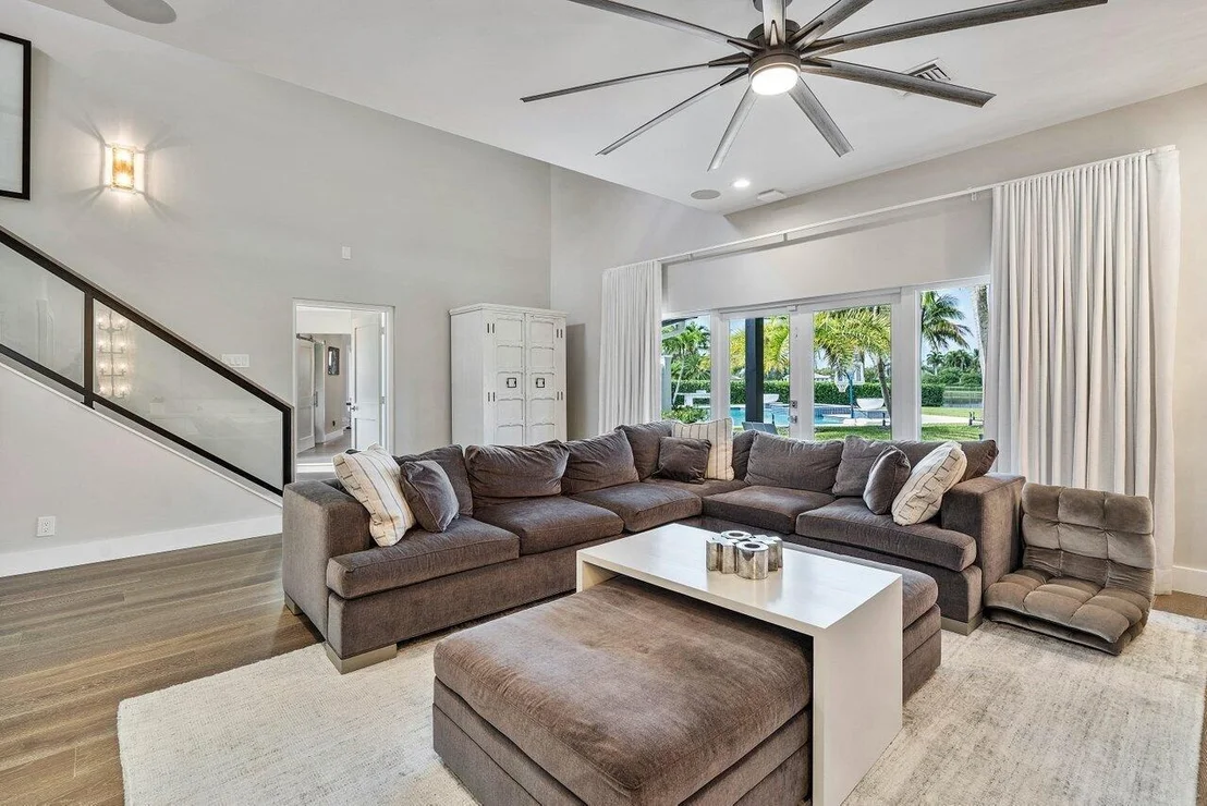 Photo of 8331 Sawpine Road