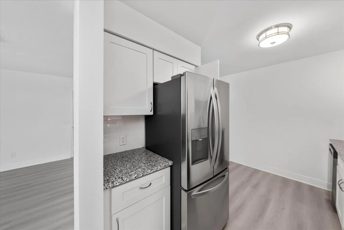 Photo of 421 Oak Street
