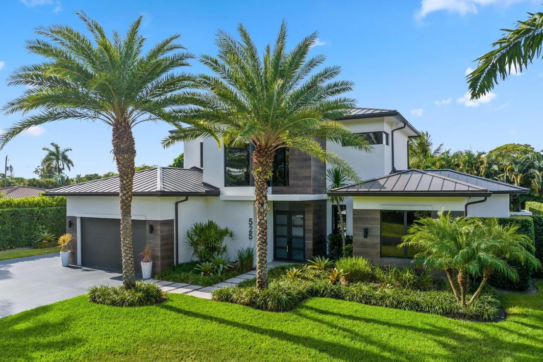 Photo of 525 Whispering Pines Road