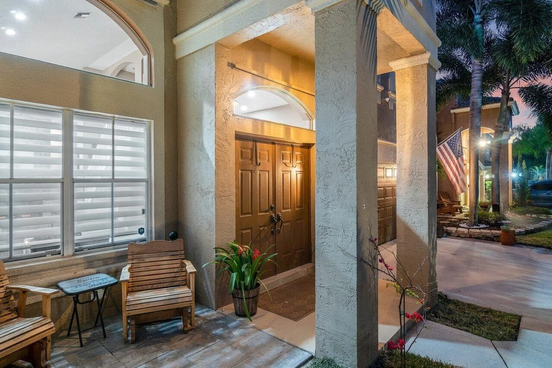 Photo of 7615 Oak Grove Circle