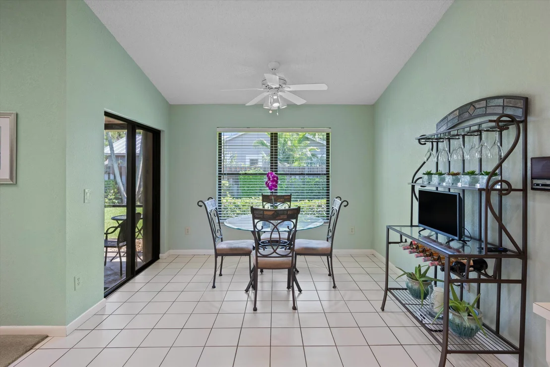 Photo of 657 Juniper Place
