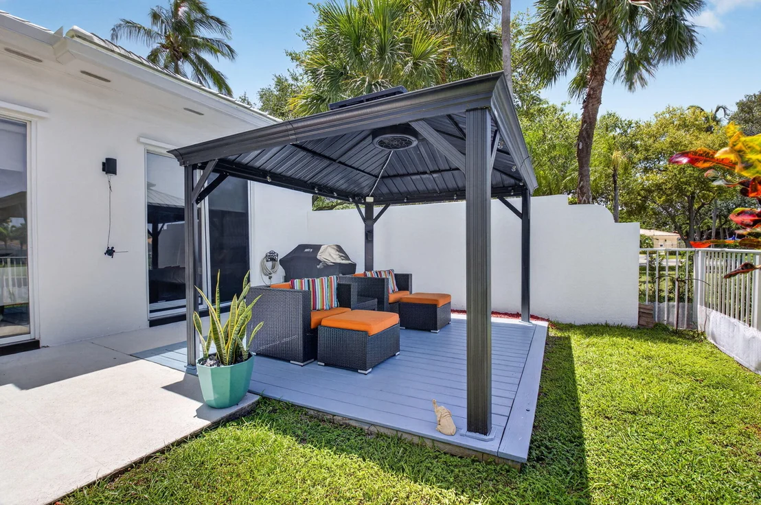 Photo of 4690 Hammock Circle