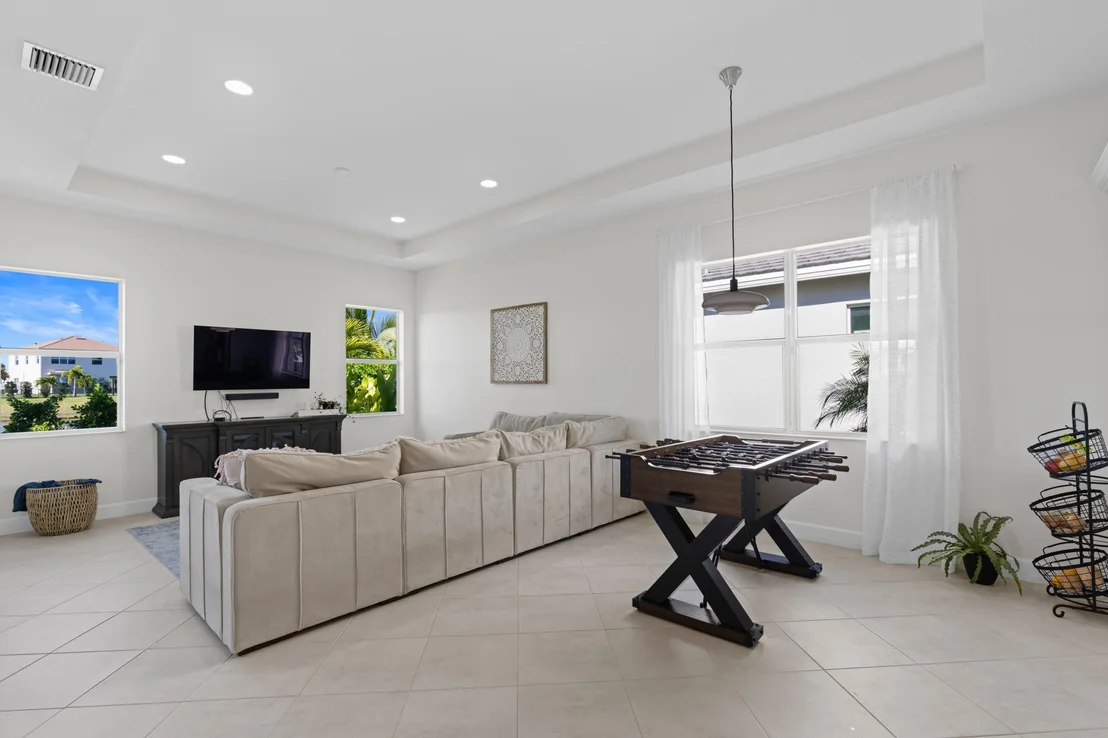 Photo of 5863 Whippoorwill Circle