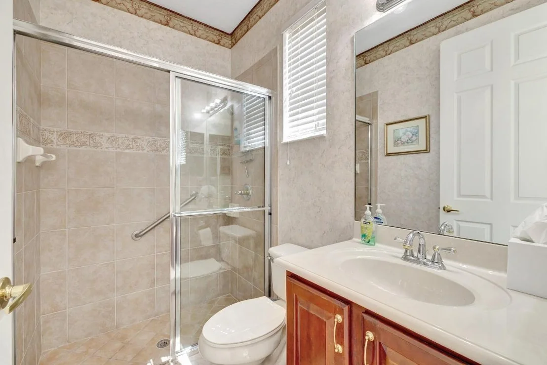 Photo of 699 SW River Bend Circle