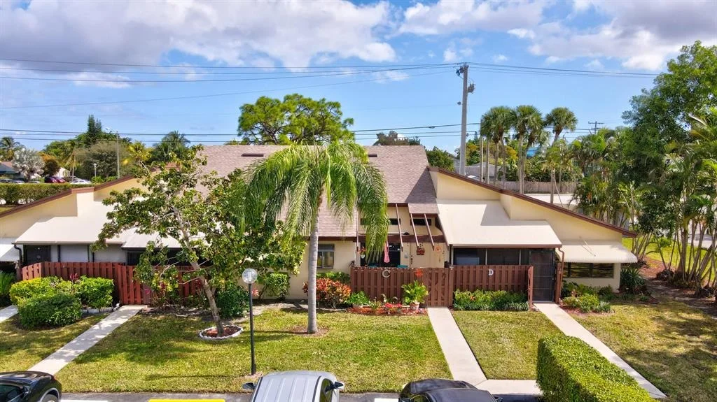 Photo of Unit C at 5021 Nesting Way
