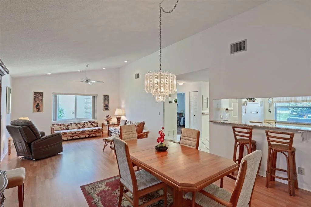Photo of 6531 Overland Drive