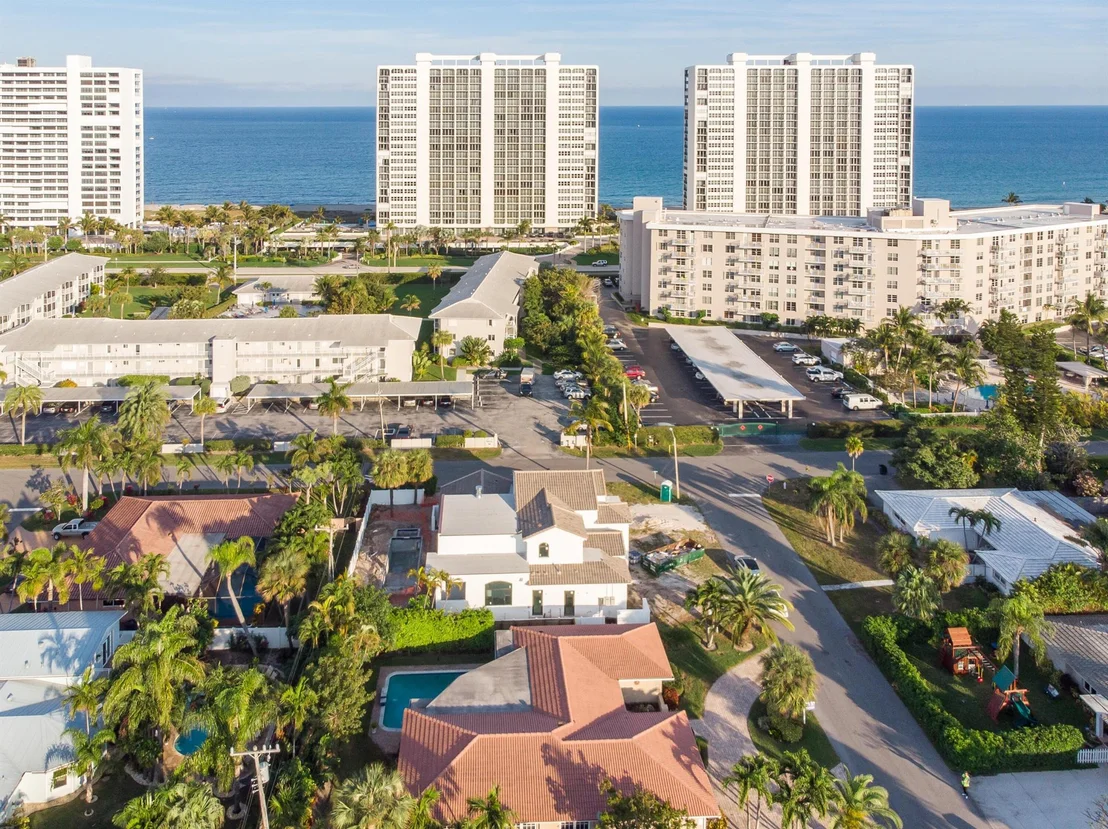 Photo of 839 Malaga Drive