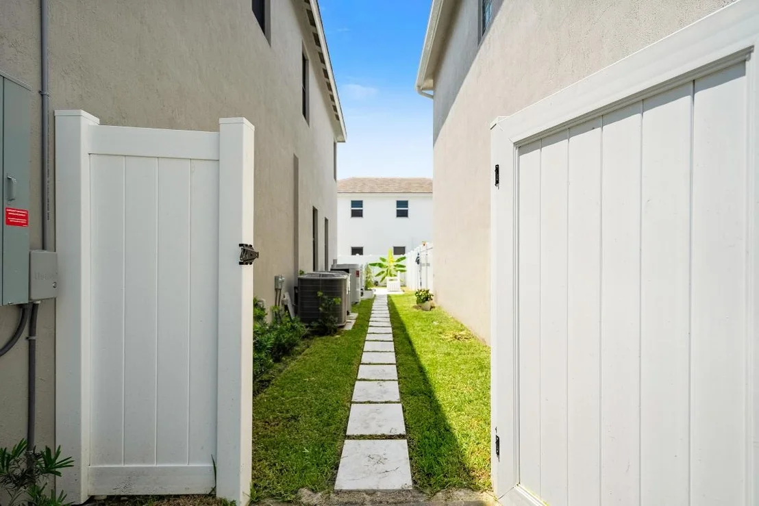 Photo of 7102 Rockwood Road