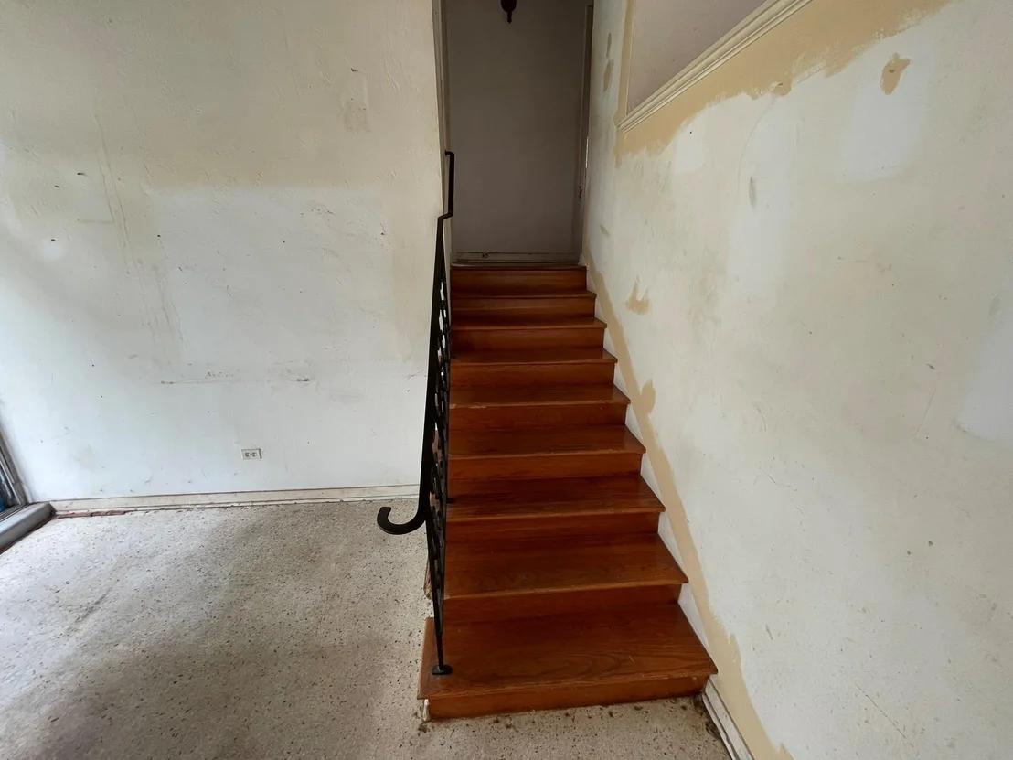 Photo of 705 E River Drive