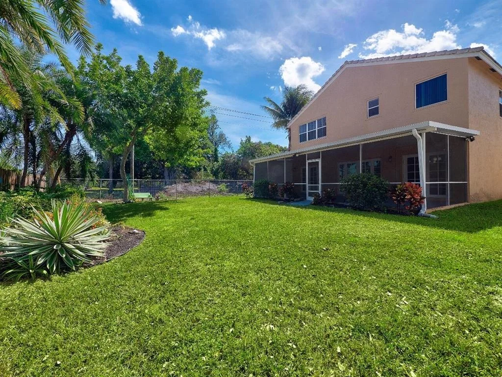 Photo of 7592 Colony Palm Drive