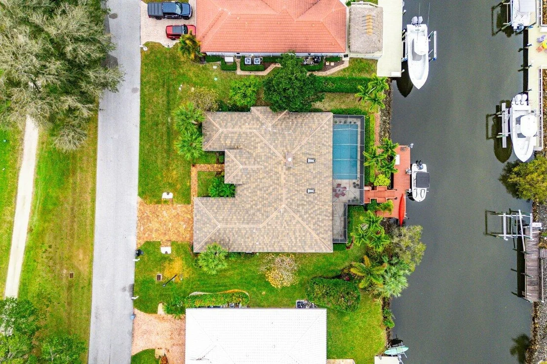 Photo of 8794 SE Riverfront Terrace