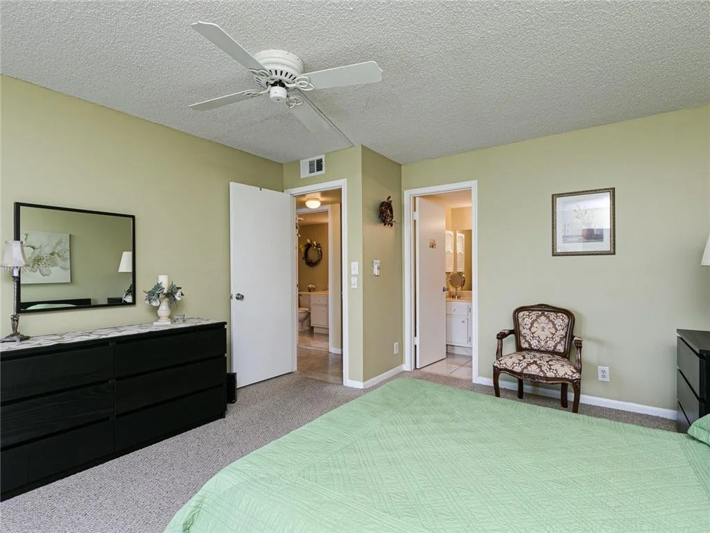 Photo of Unit B1 at 1903 Bermuda Circle