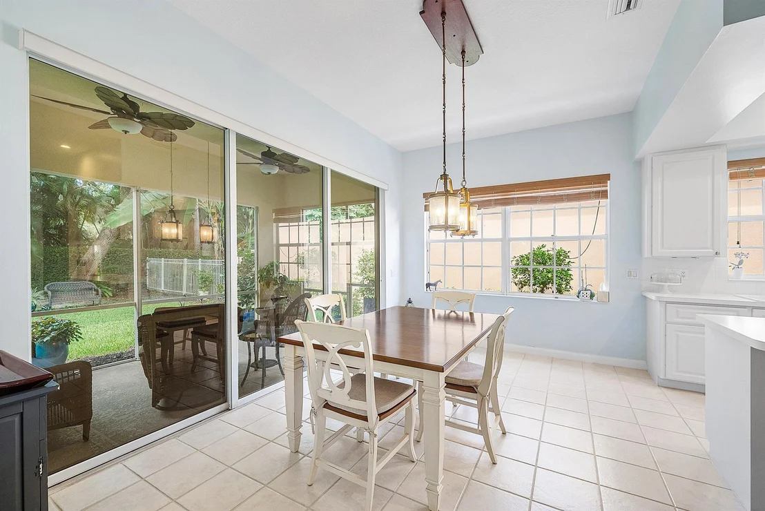 Photo of 2048 Valencia Drive