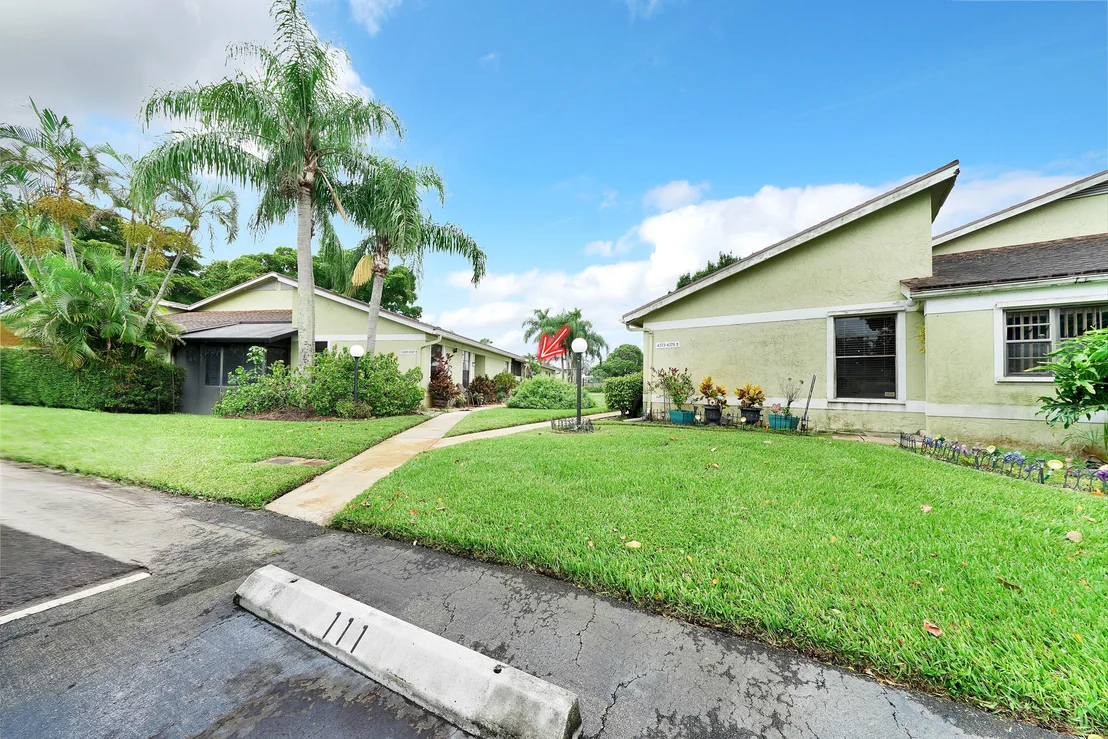Photo of 4367 Willow Brook Circle