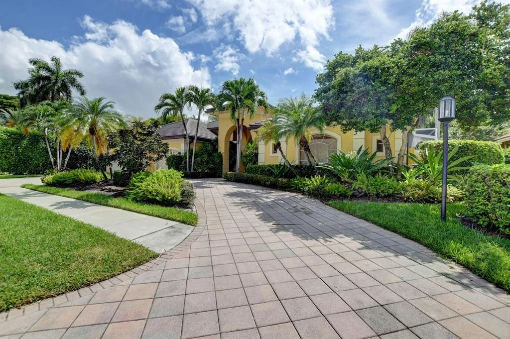 Photo of 7064 Mandarin Drive