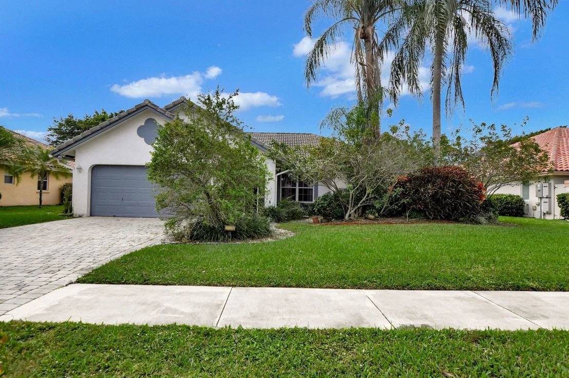 Photo of 10399 Canoe Brook Circle