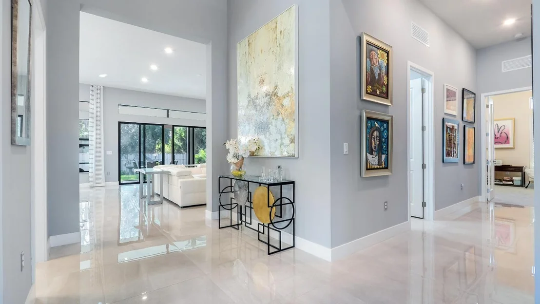 Photo of 7690 Cavern Lane