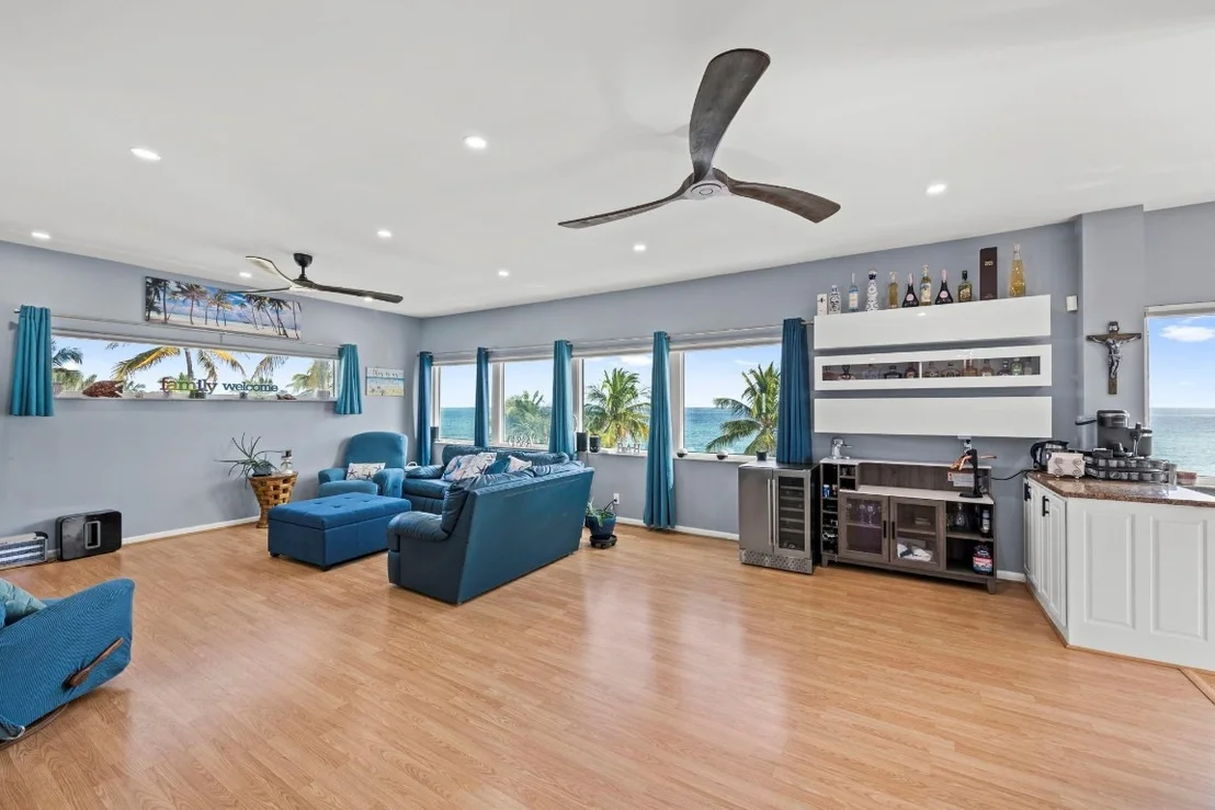 Photo of 2201 N Surf Road