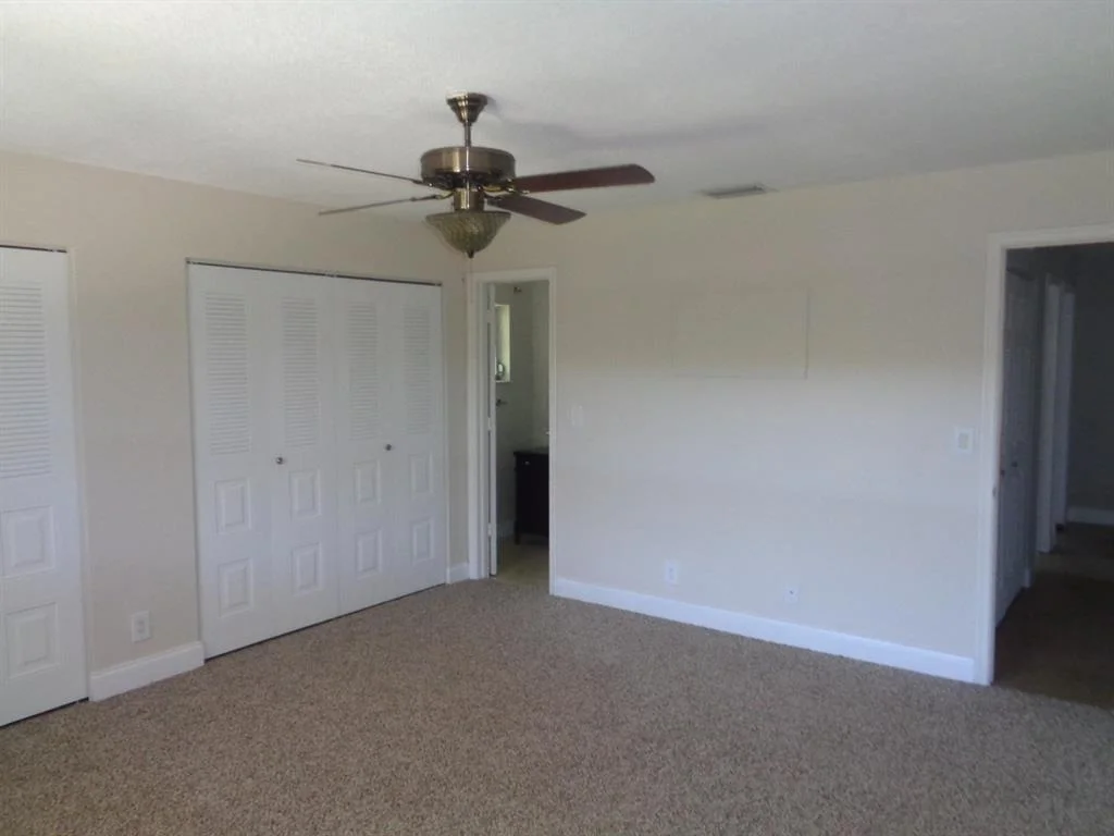 Photo of 6098 Stanley Lane