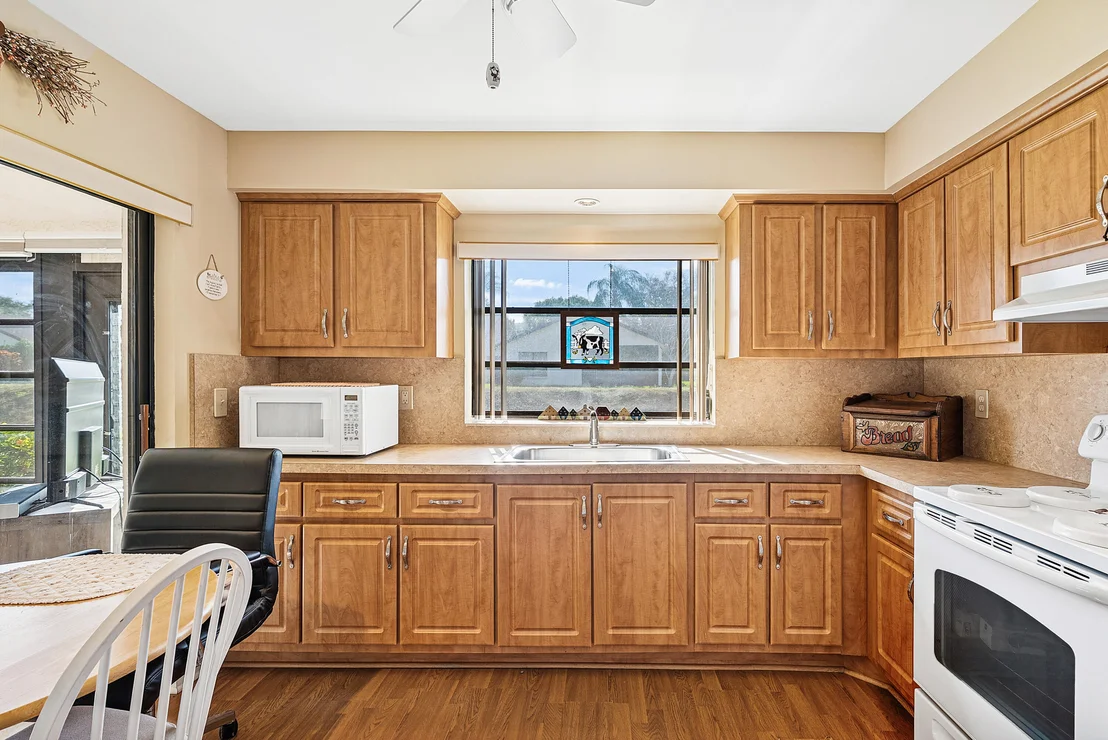 Photo of Unit A at 4866 Equestrian Road