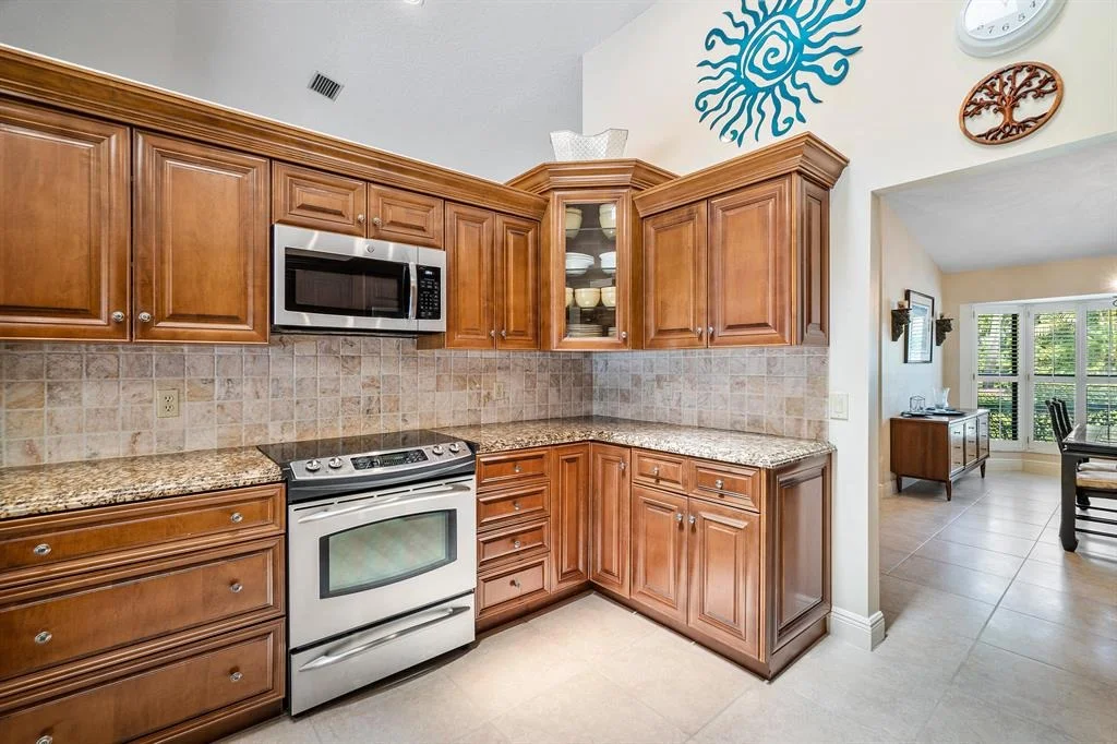 Photo of 13840 Greentree Trail