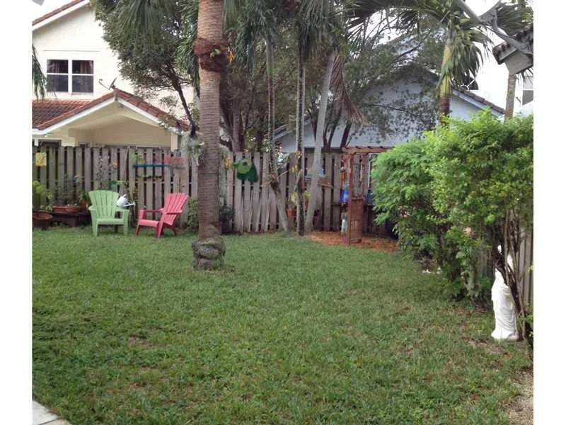 Photo of 2855 NW 69th Terrace