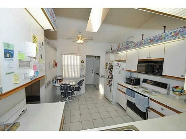 Photo of 6083 Waldwick Circle