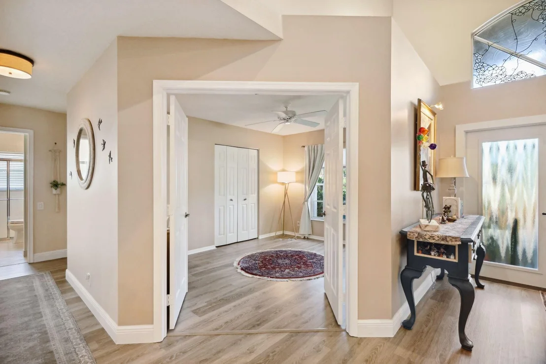 Photo of 7404 Falls Road W