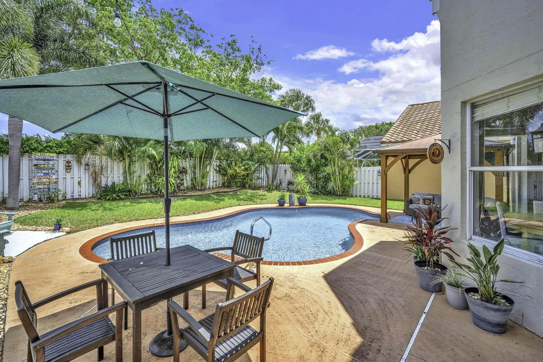 Photo of 7620 Thornlee Drive